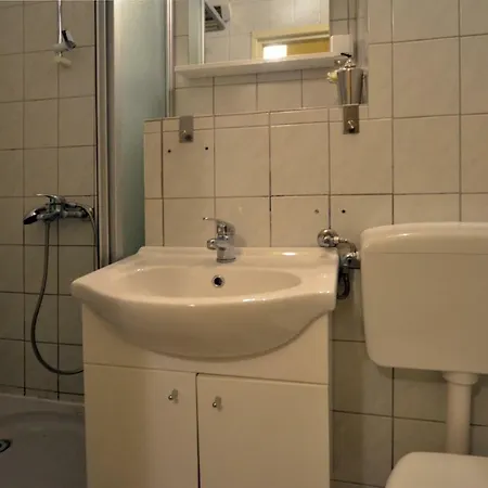 Old Town Svalba Guest house