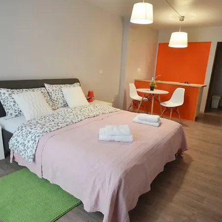 Old Town Svalba Guest house